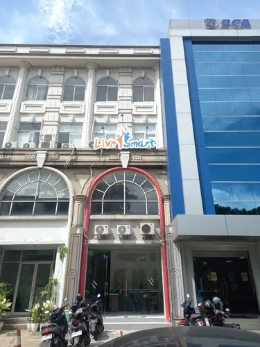 Desain Fasad Ruko Akademi Bimbel 1